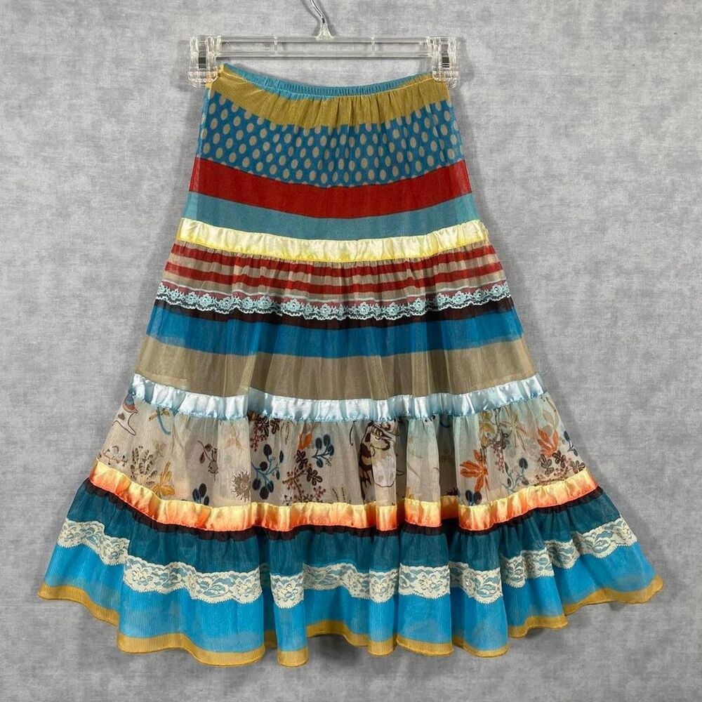 Fairycore Cottagecore Mary-Kate and Ashley skirt.